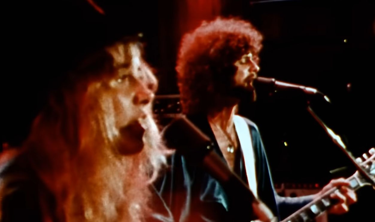 Screenshot from Go Your Own Way, Warner Bros. Records (1976)