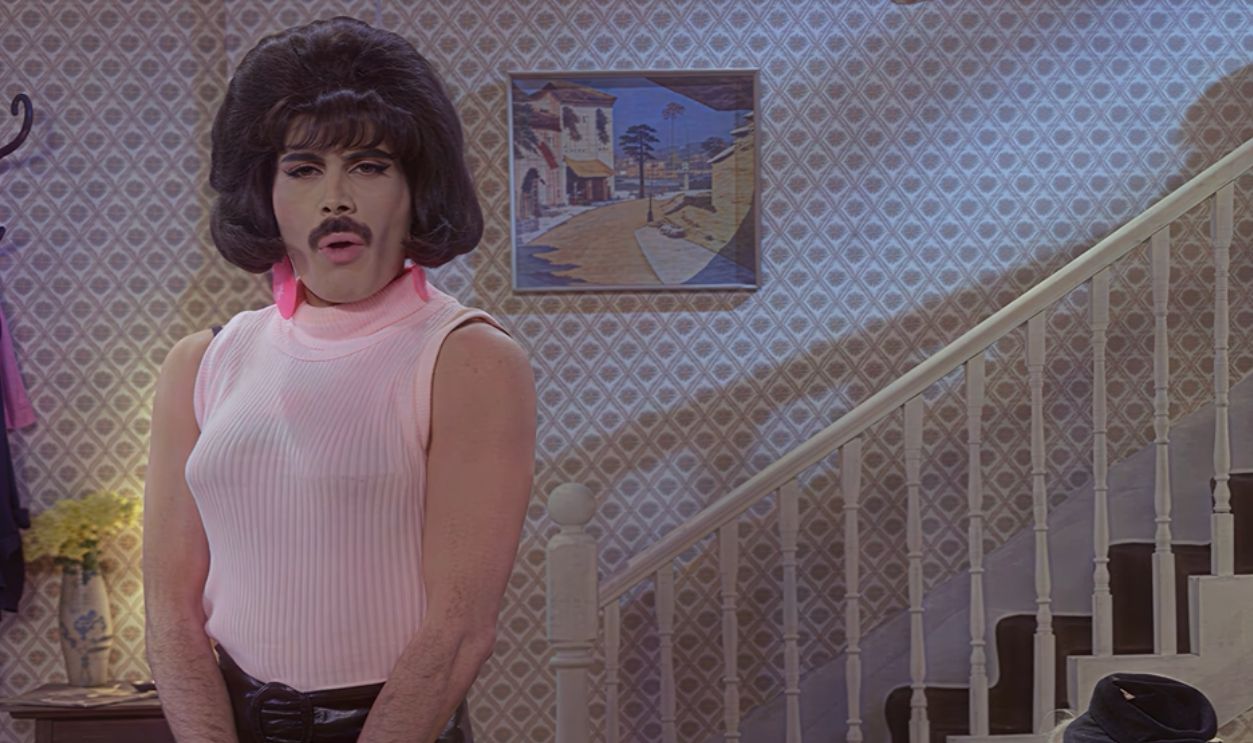 Screenshot from I Want to Break Free, EMI (1984)