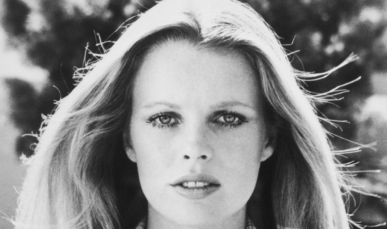 Actress Kim Basinger