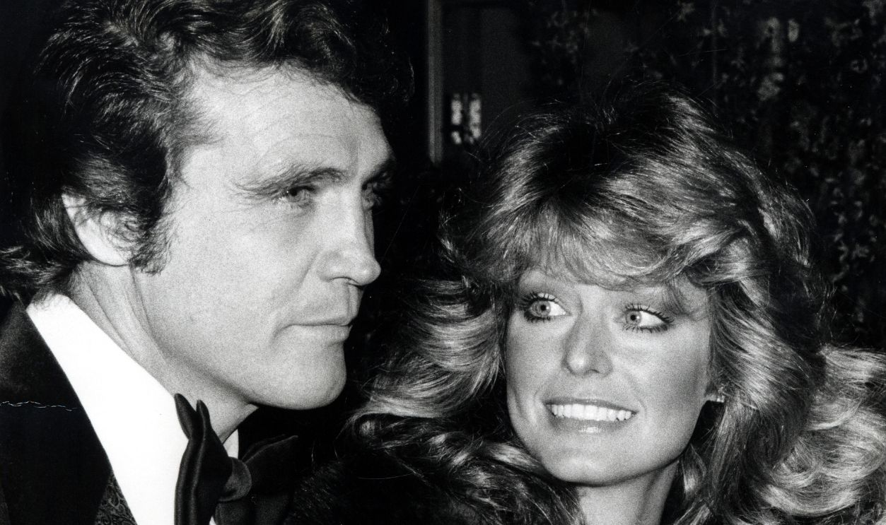 Lee Majors and Farrah Fawcett 84587872