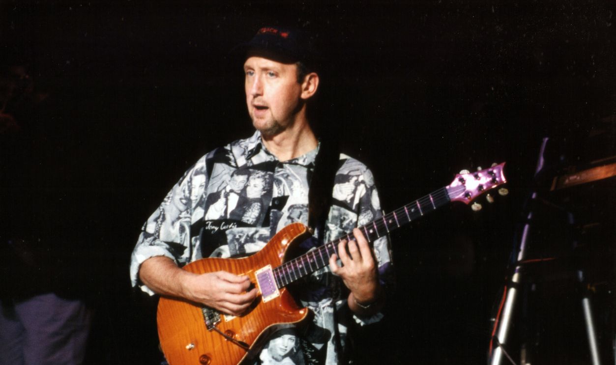 Alan Parsons Project (Ian Bairnson) performs at the Greek Theatre in Los Angeles, California on October 11, 1996