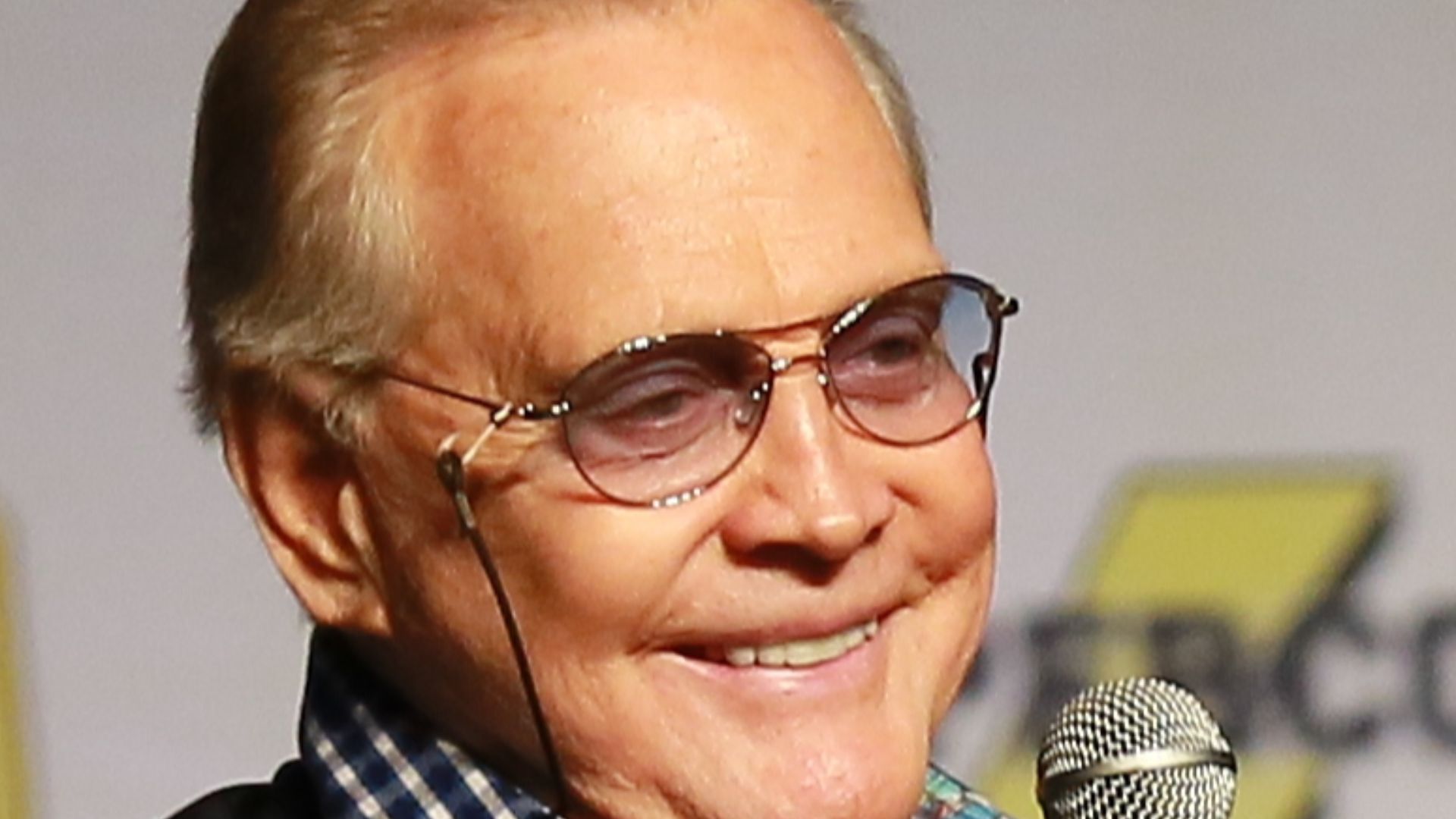 Lee Majors at the Raleigh Supercon in 2017