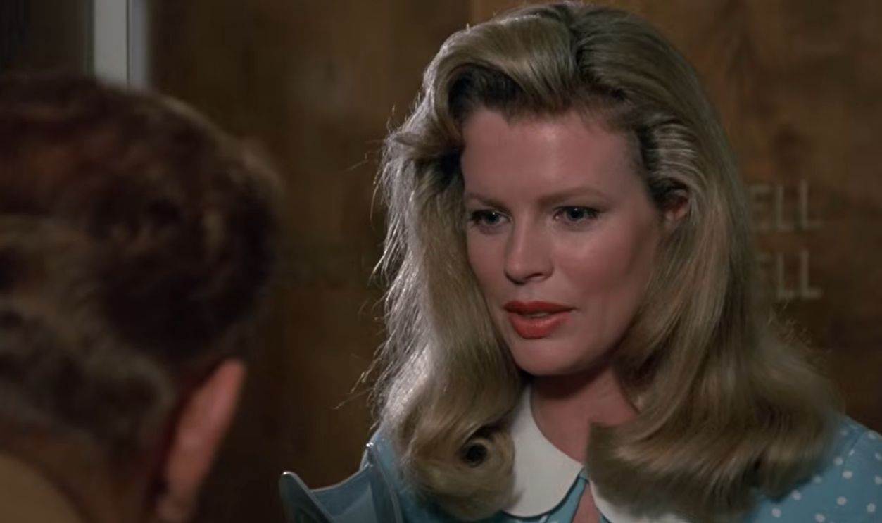 Screenshot from Nadine (1987)