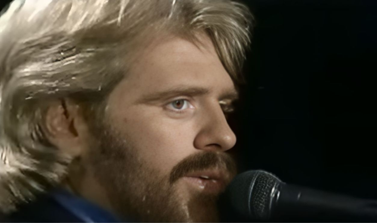 Screenshot from Wildfire (1975)