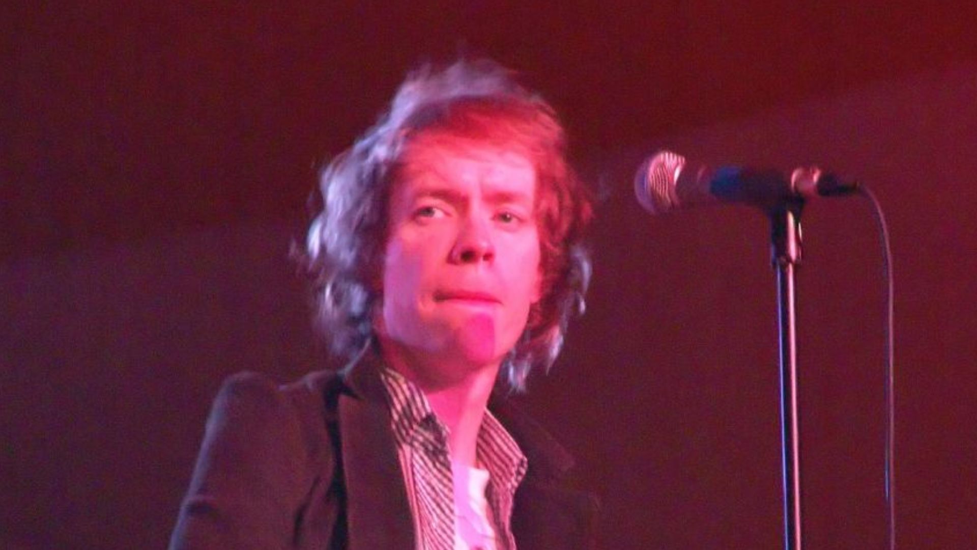 Jay Ferguson performing with Sloan at the Sudbury Summerfest 2007 in Sudbury, Ontario, Canada