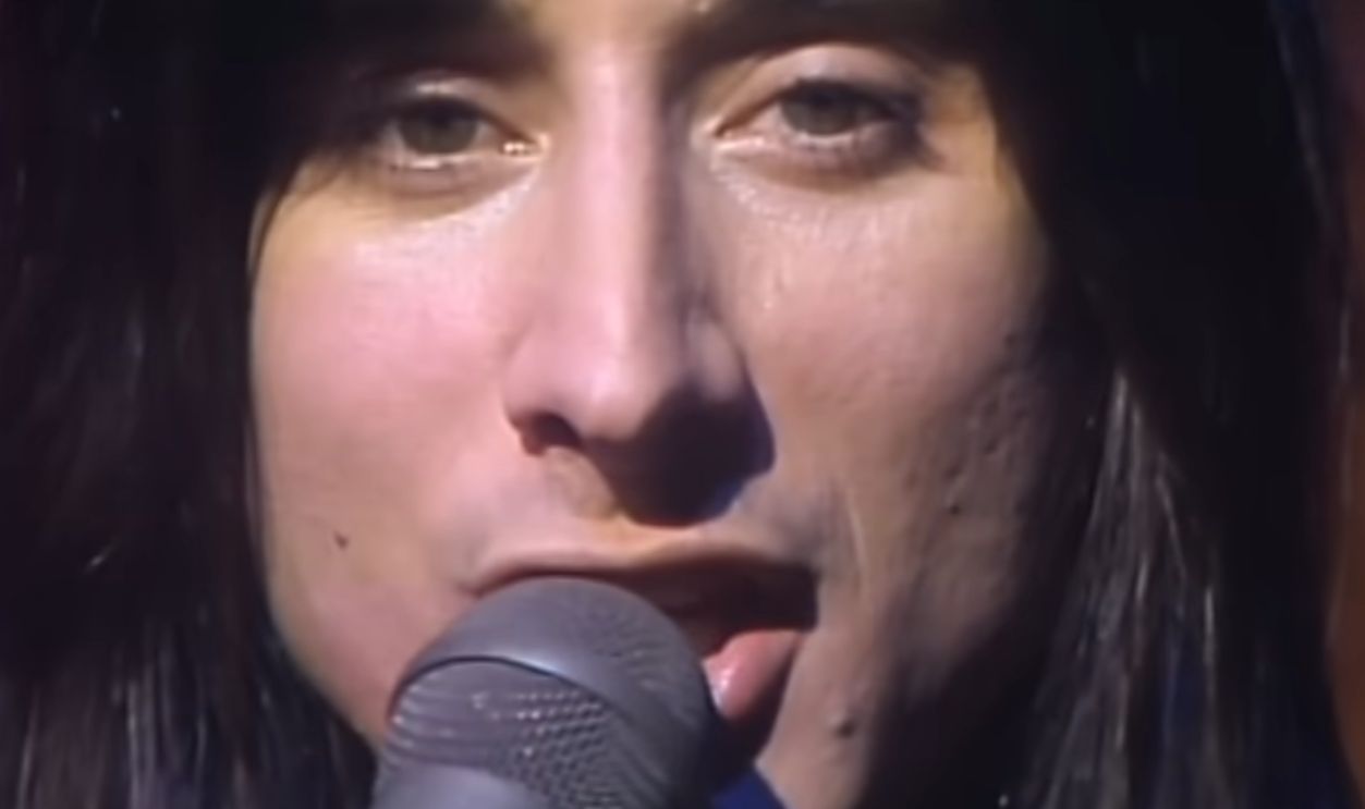 Screenshot from Any Way You Want It (1980)