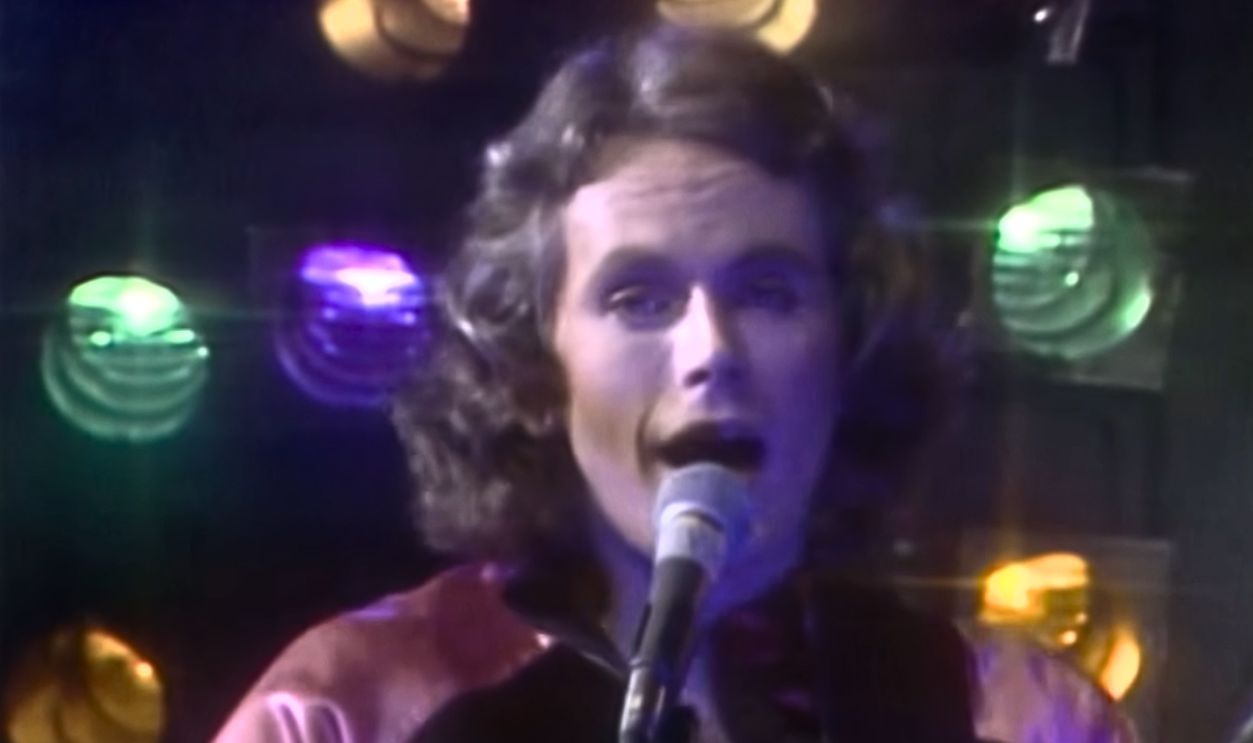 Screenshot from Magnet and Steel, Columbia Records (1978)