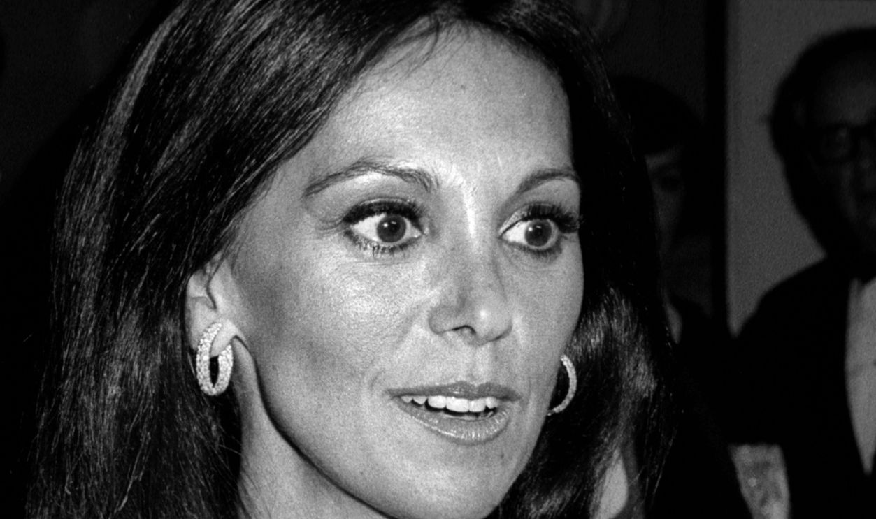 Actress Marlo Thomas attends The Metropolitan Museum of Art Costume Ehixition 
