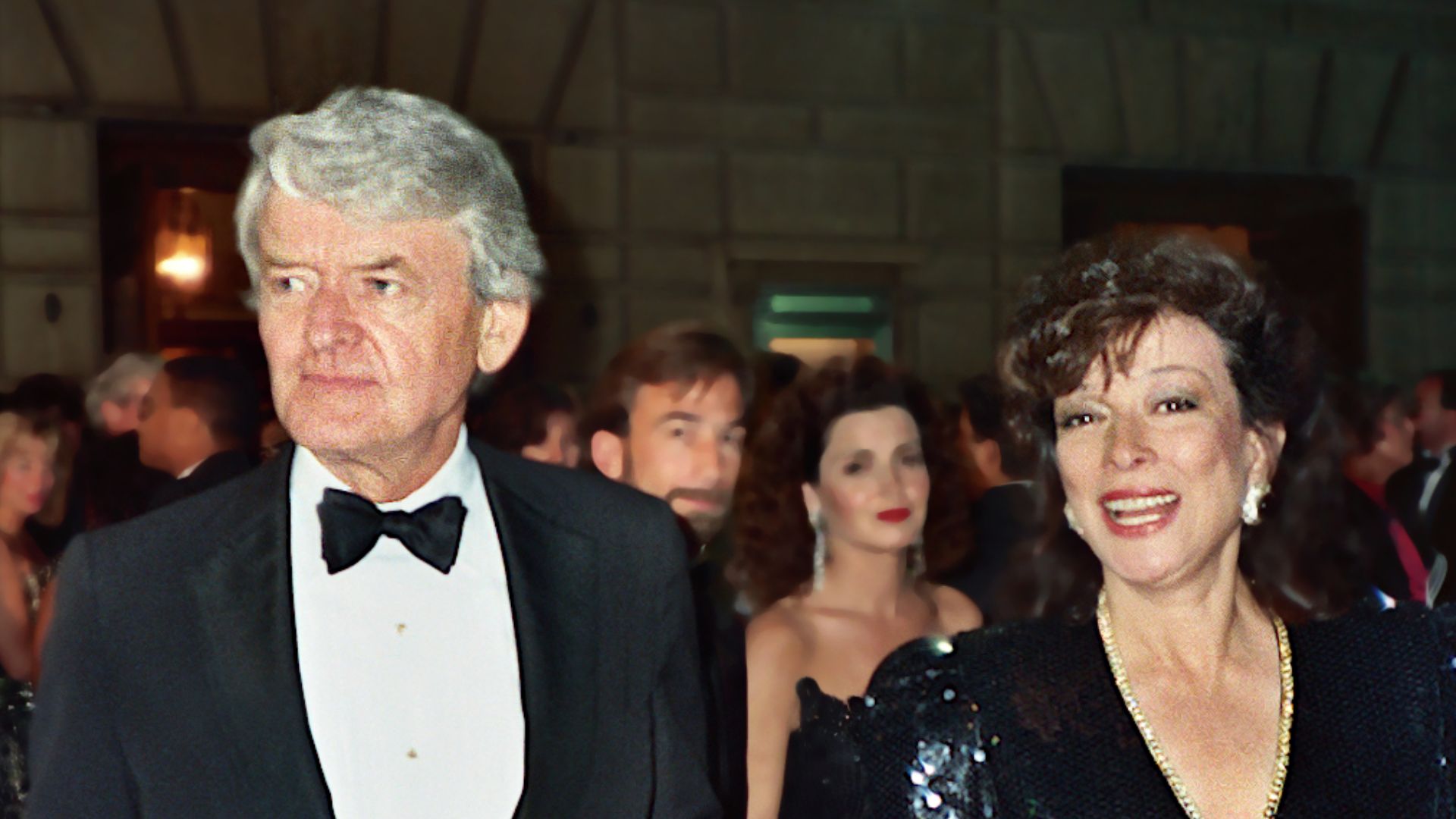 Photo taken at the 41st Emmy Awards 9/17/89 - Permission granted to copy, publish or post but please credit