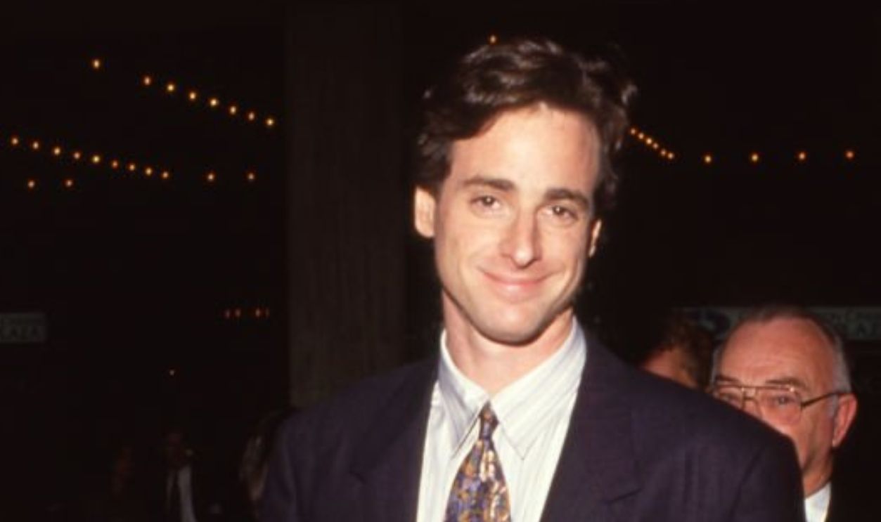Bob Saget and wife Sherri Kramer at the premiere of 'Dances With Wolves' on November 4, 1990 in Century City, California.