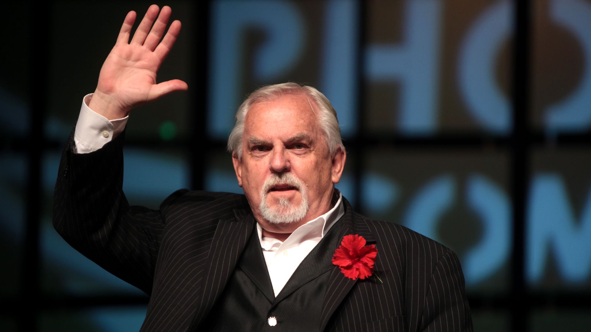 John Ratzenberger speaking at the 2014 Phoenix Comicon at the Phoenix Convention Center in Phoenix, Arizona.

Please attribute to Gage Skidmore if used elsewhere.