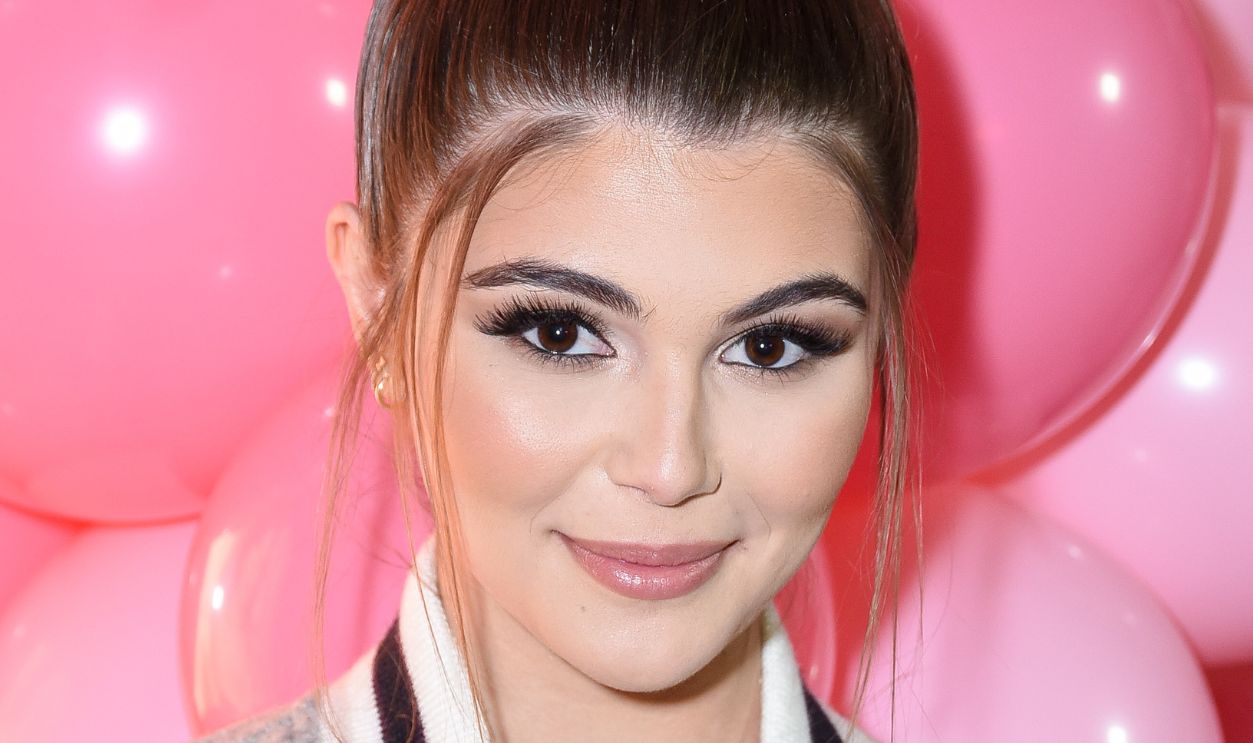 LOS ANGELES, CALIFORNIA - JANUARY 30: Olivia Jade attends Anastasia Karanikolaou For Oh Polly Valentine's Day Launch at Poppy on January 30, 2019 in Los Angeles, California.