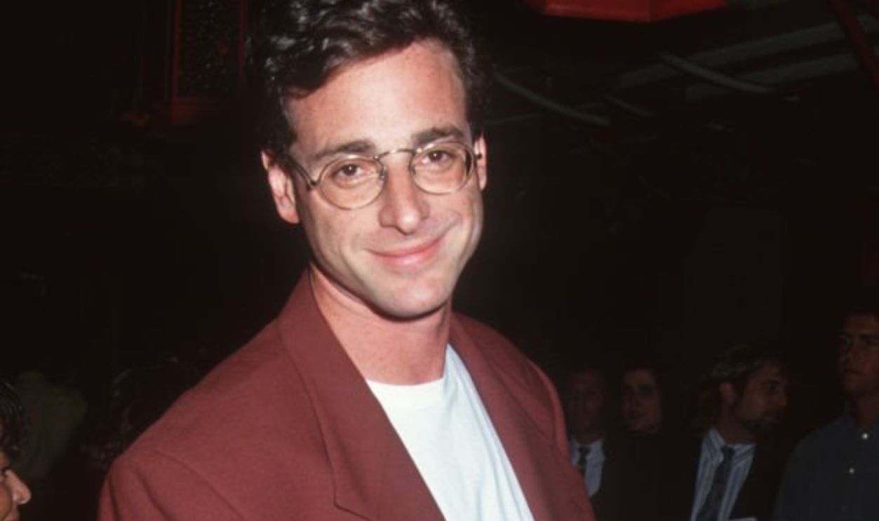 Actor Bob Saget attending the premiere of 'Mr. Saturday Night' on September 22, 1992 at Mann Chinese Theater in Hollywood, California.