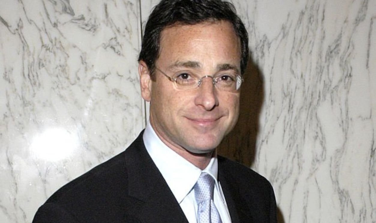BEVERLY HILLS, CA - FEBRUARY 6: Actor Bob Saget attends the Woman of Valor American Diabetes Association Award Gala on February 6, 2003 in Beverly Hills, California.