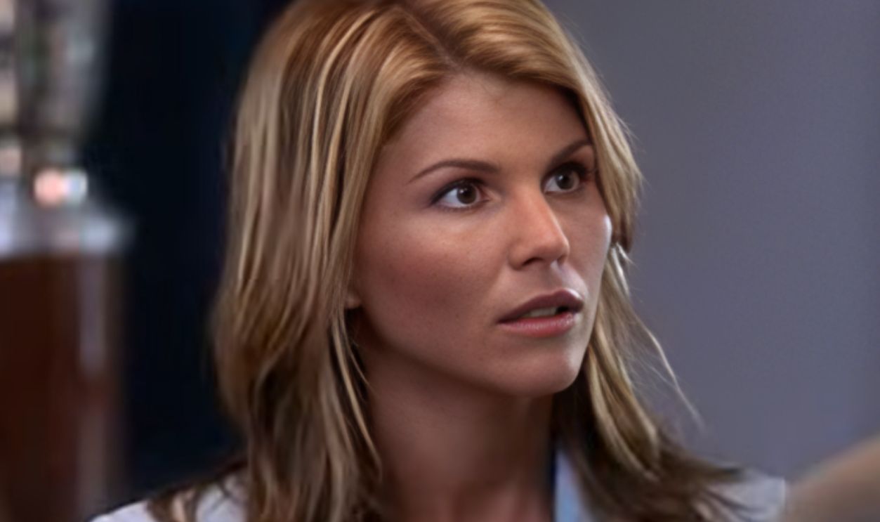 Screenshot from Summerland (2004-2005)