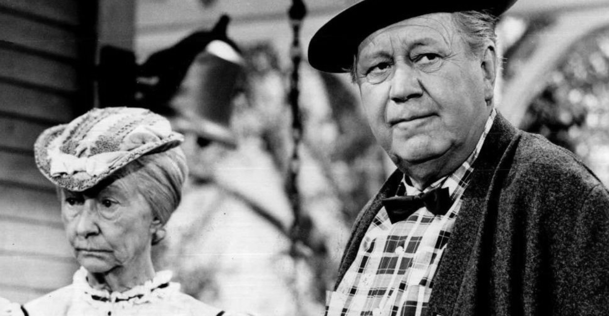 Photo of Irene Ryan and Edgar Buchanan from the television program