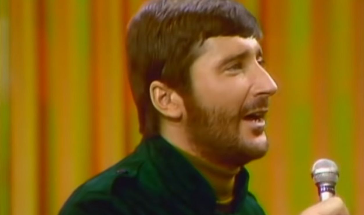 Screenshot from “Creeque Alley” (1967) 