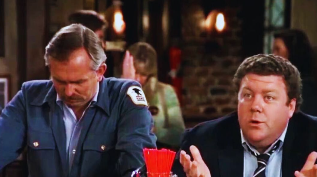 Screenshot from Cheers (1982-1993)