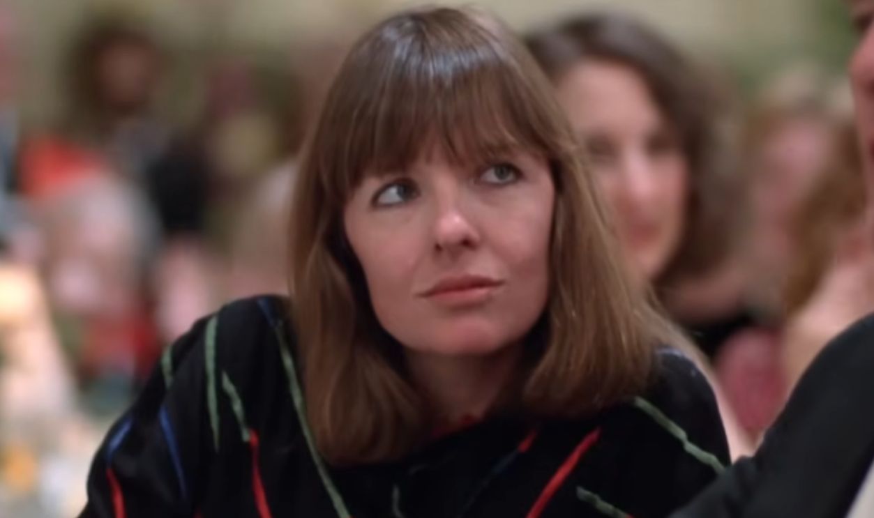 Screenshot from Shoot the Moon (1982)