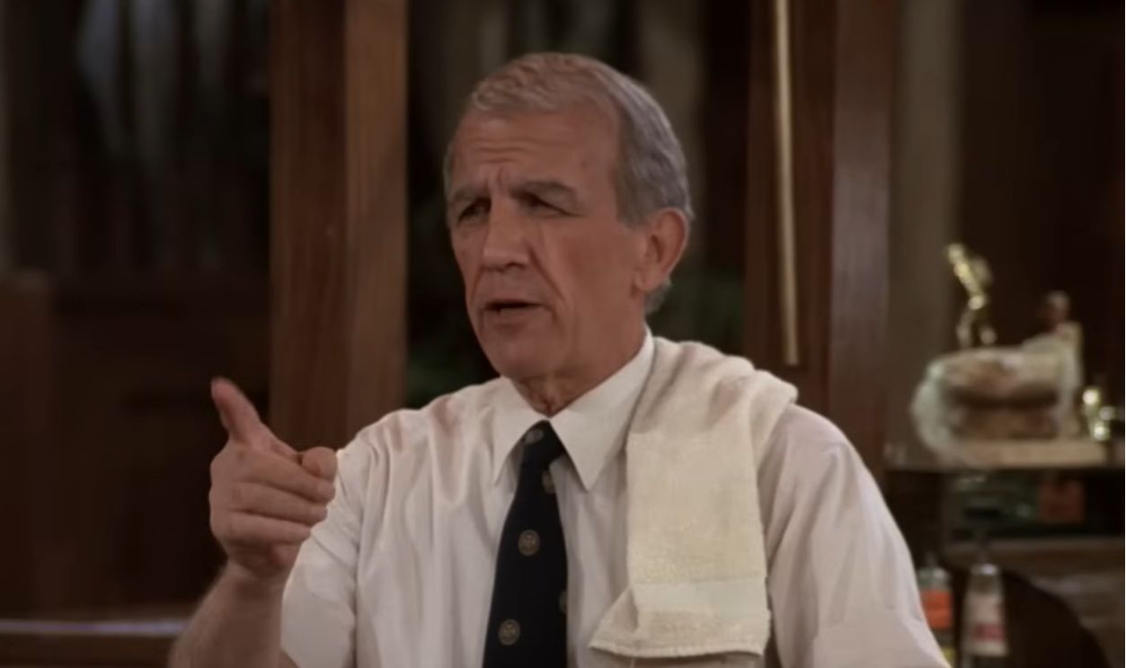 Screeshot from Cheers, Paramount (1982–1993)
