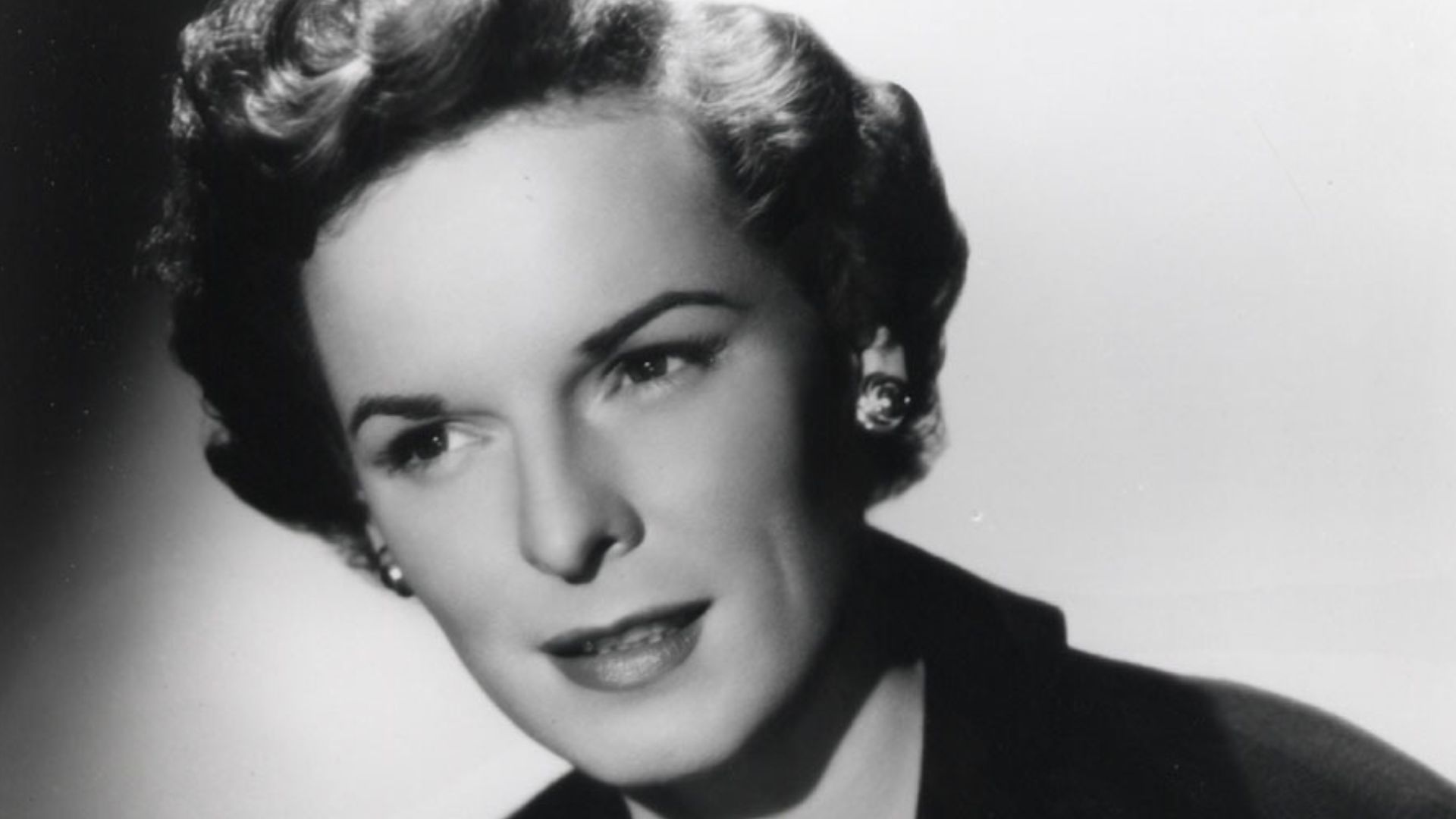 Promotional photograph of actor Mercedes McCambridge (1940s)