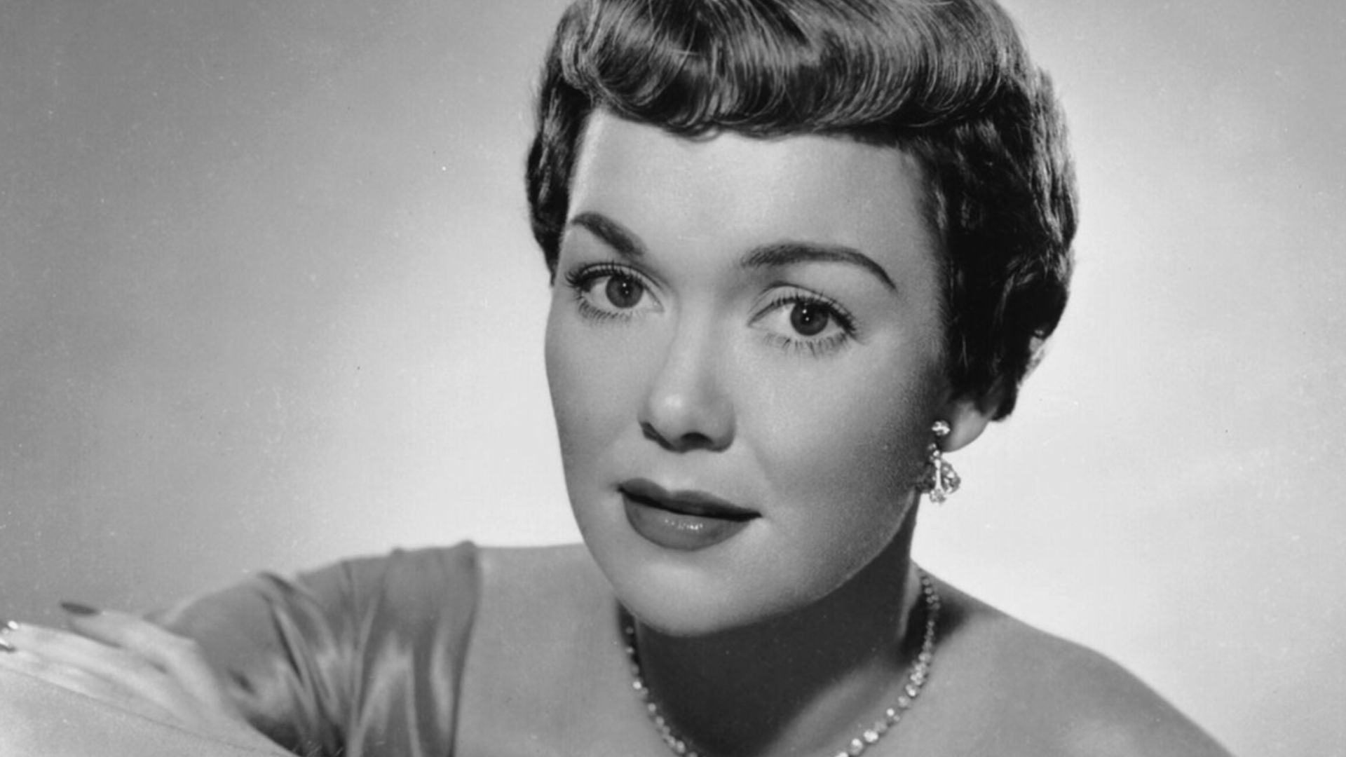 Publicity photo of Jane Wyman