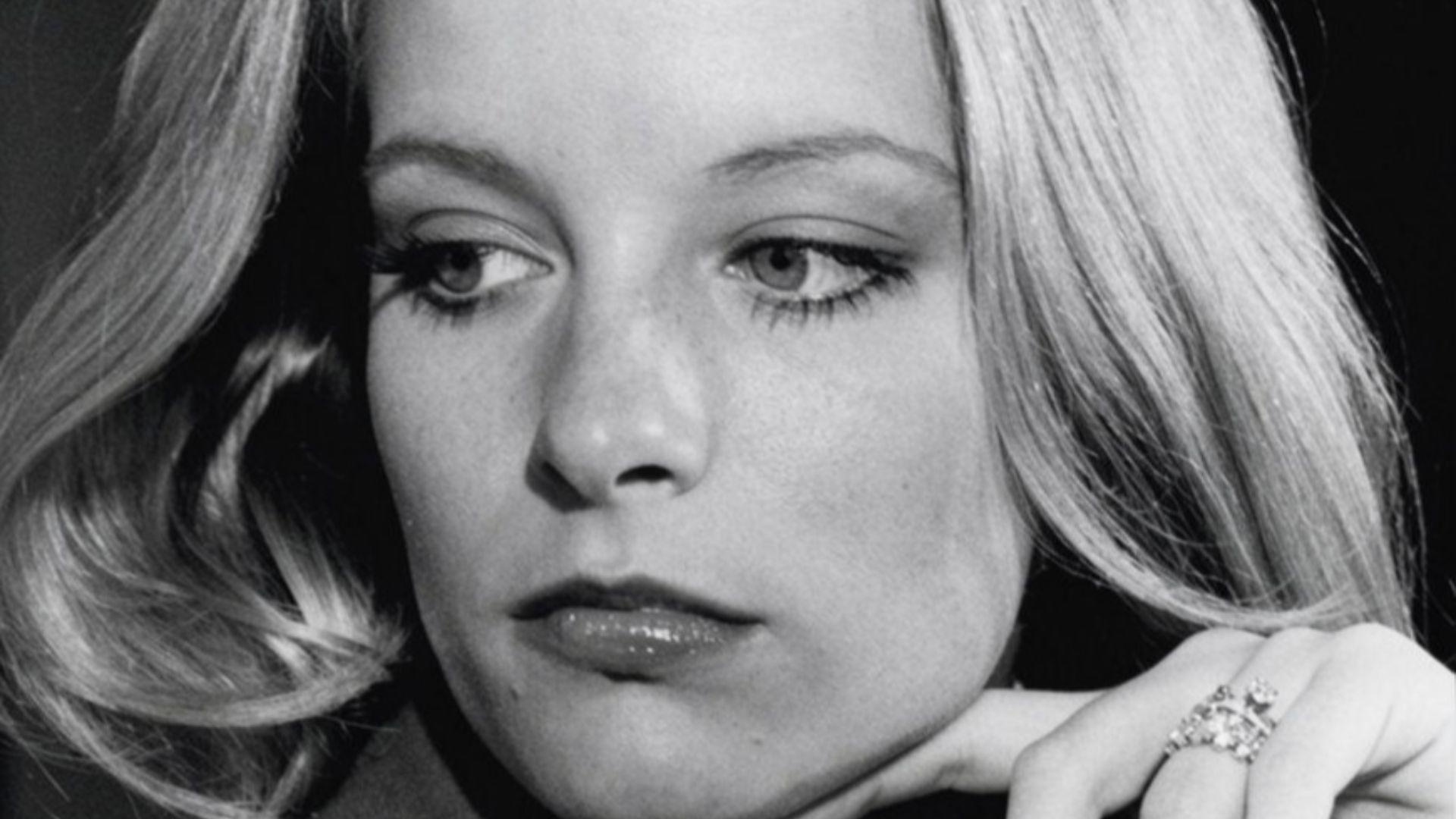 Claudia Jennings.