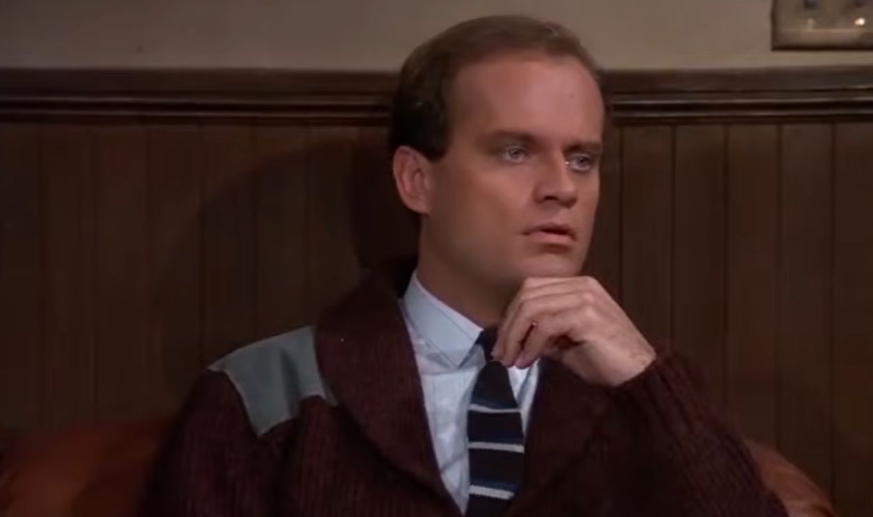 Screenshot from Cheers (1982-1993)