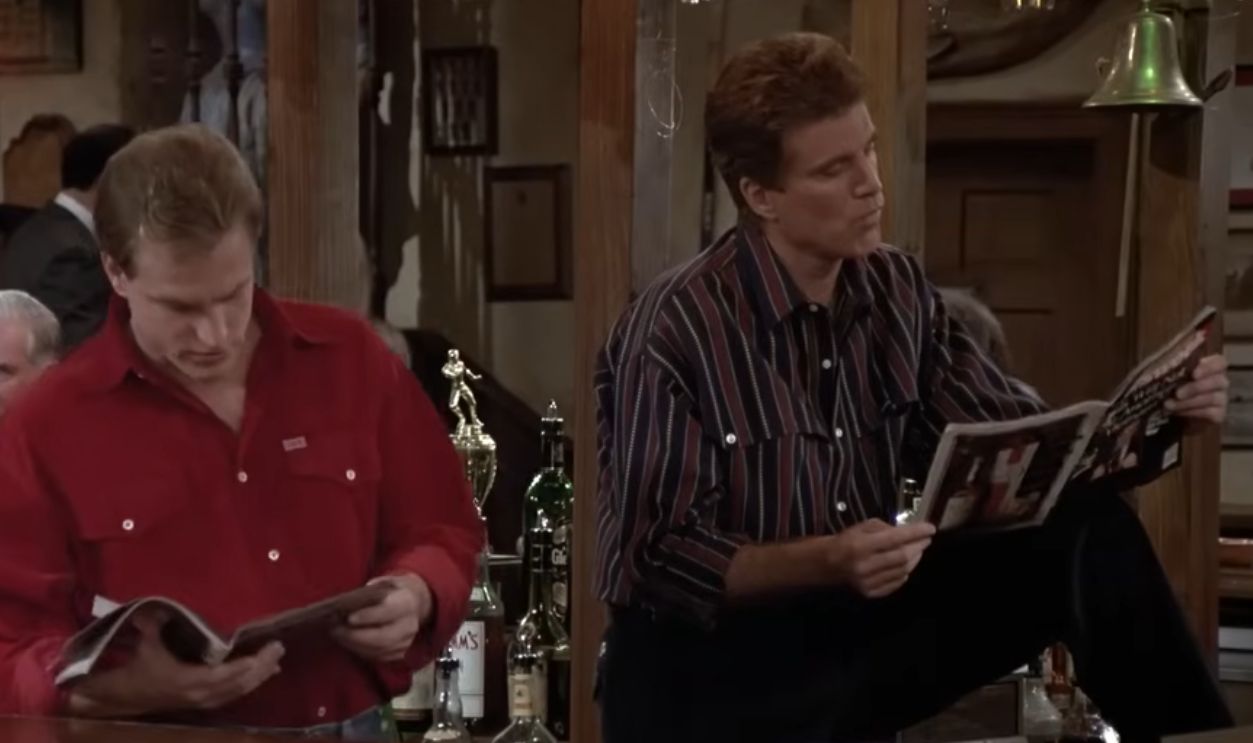 Screenshot from Cheers (1982–1993)