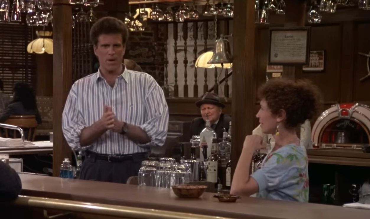 Screenshot from Cheers (1982–1993)