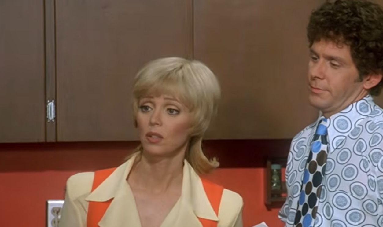 Screenshot from The Brady Bunch Movie (1995)