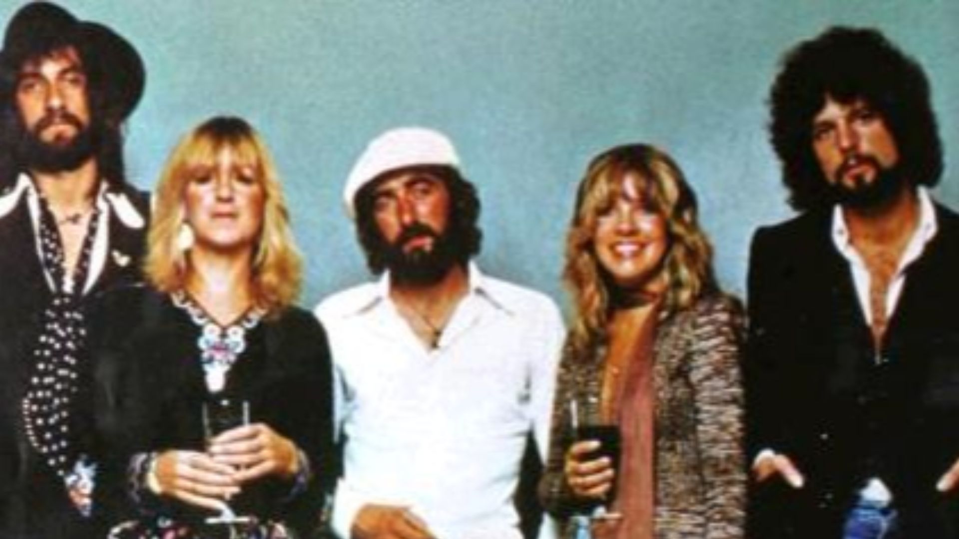 Trade ad for Fleetwood Mac's album Rumours.To better adapt it to his respective Wikipedia article, the ad was cropped and cleaned in a graphics editing program. The original can be viewed at the source below.