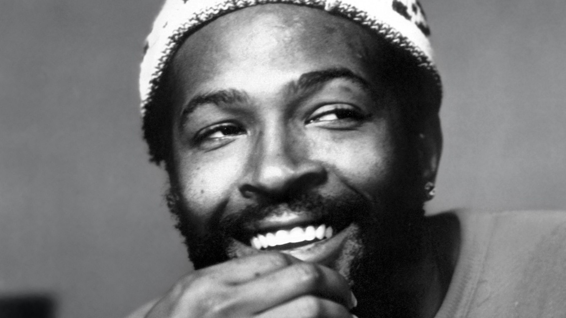 Publicity photo of Marvin Gaye in 1973, during recording sessions for the album Let's Get It On at the