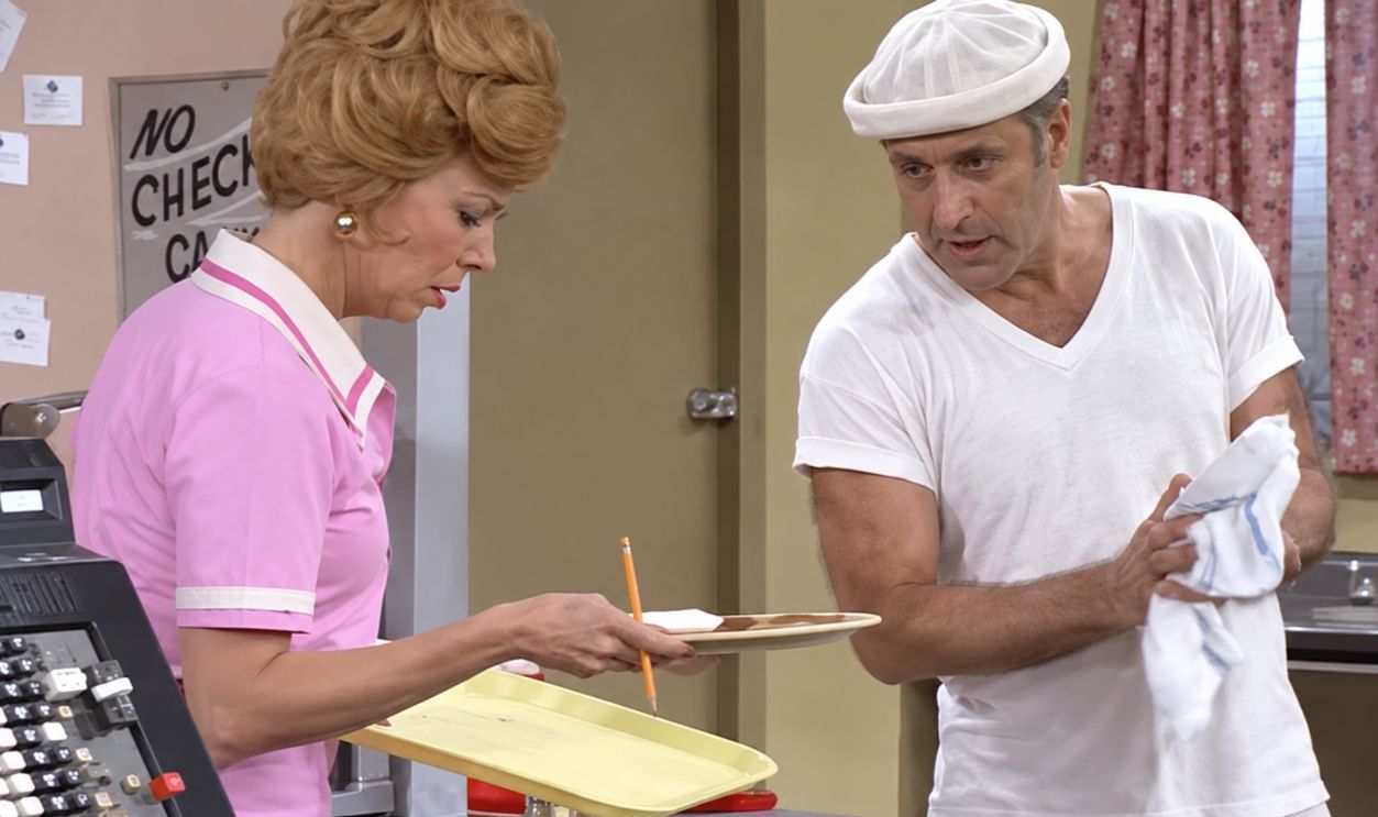 Screenshot from Alice, Warner Bros. Television (1976–1985) 