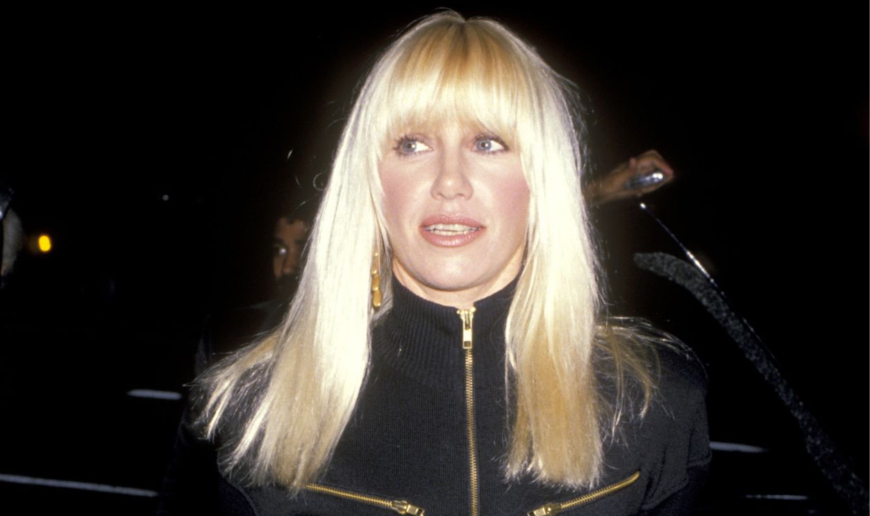 Suzanne Somers during 45th Annual Singers Salute the Songwriters Gala at Los Angeles Music Center in Los Angeles, California, United States.