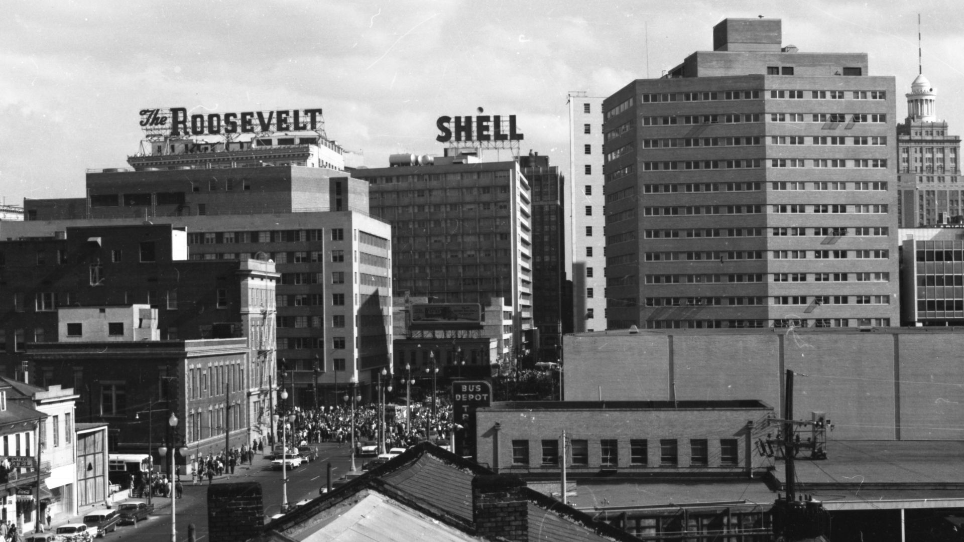 Photo by David Lowry
New Orleans Skyline - Tulane Avenue looking riverwards c 1960
The Roosevelt New Orleans
130 Roosevelt Way, New Orleans, Louisiana
