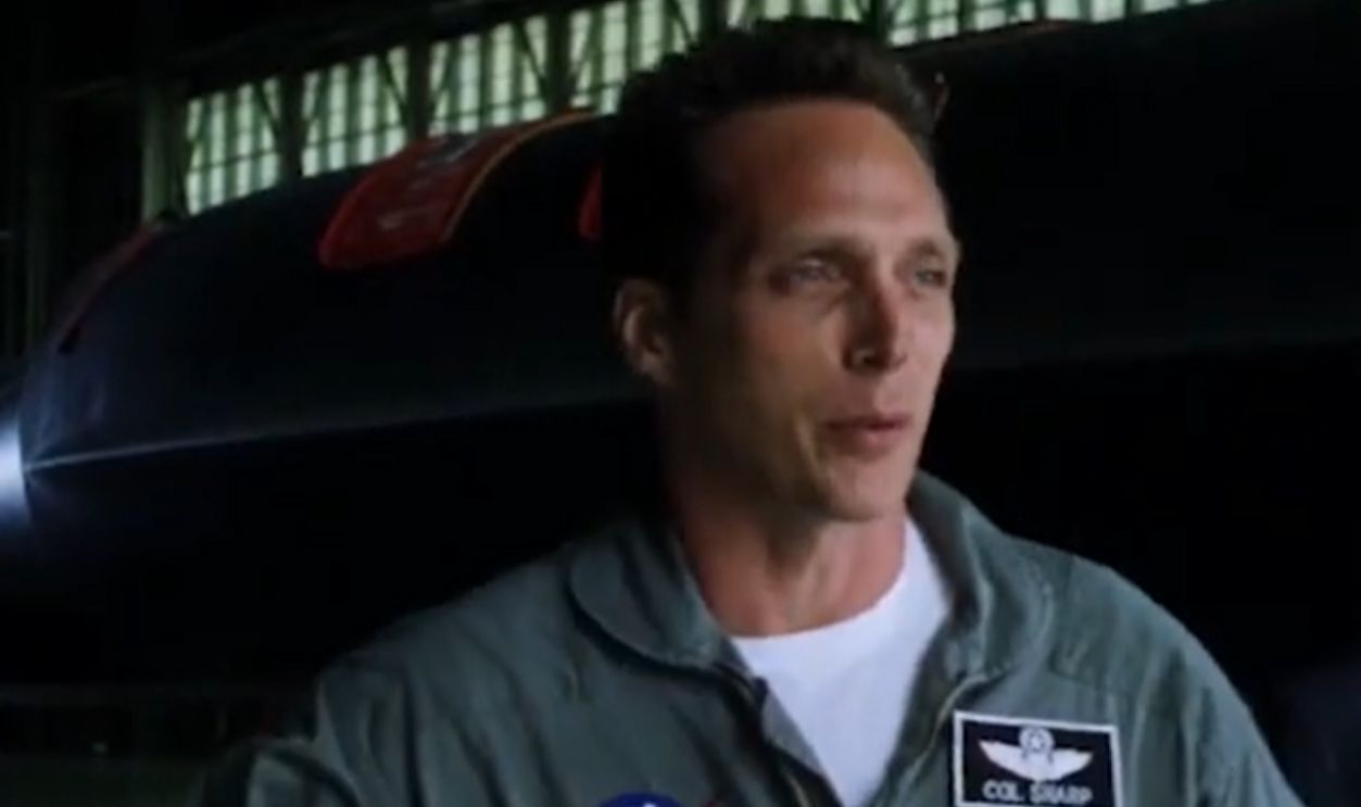 Screenshot from Armageddon (1998)