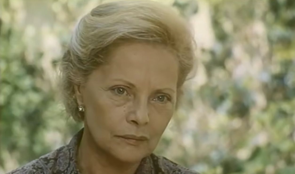 Screenshot from Follow Your Heart (1996)