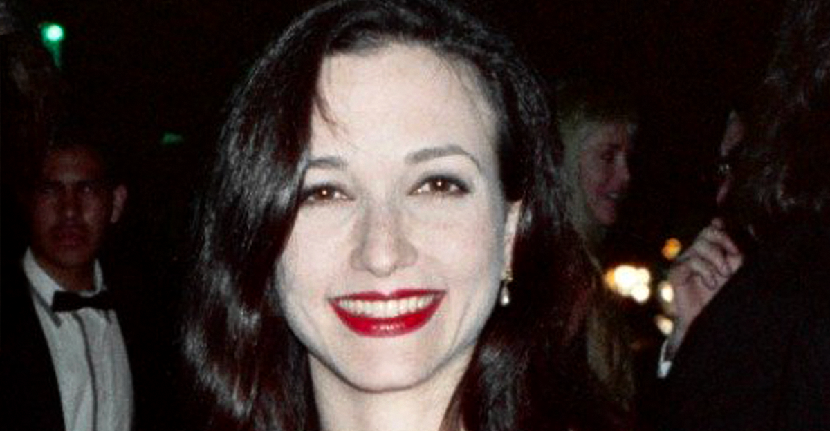 Clark with Bebe Neuwirth at the Governor's Ball after the 43rd Annual Emmy Awards, 8/25/91