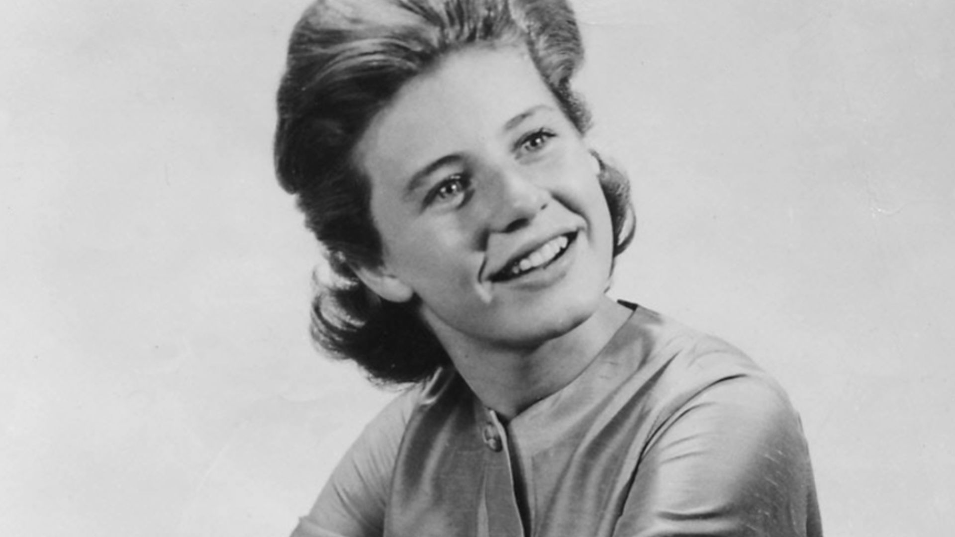 Actress Patty Duke in a publicity photograph for the 1960's show The Patty Duke Show for the premiere episode (The French Teacher) aired September 18, 1963