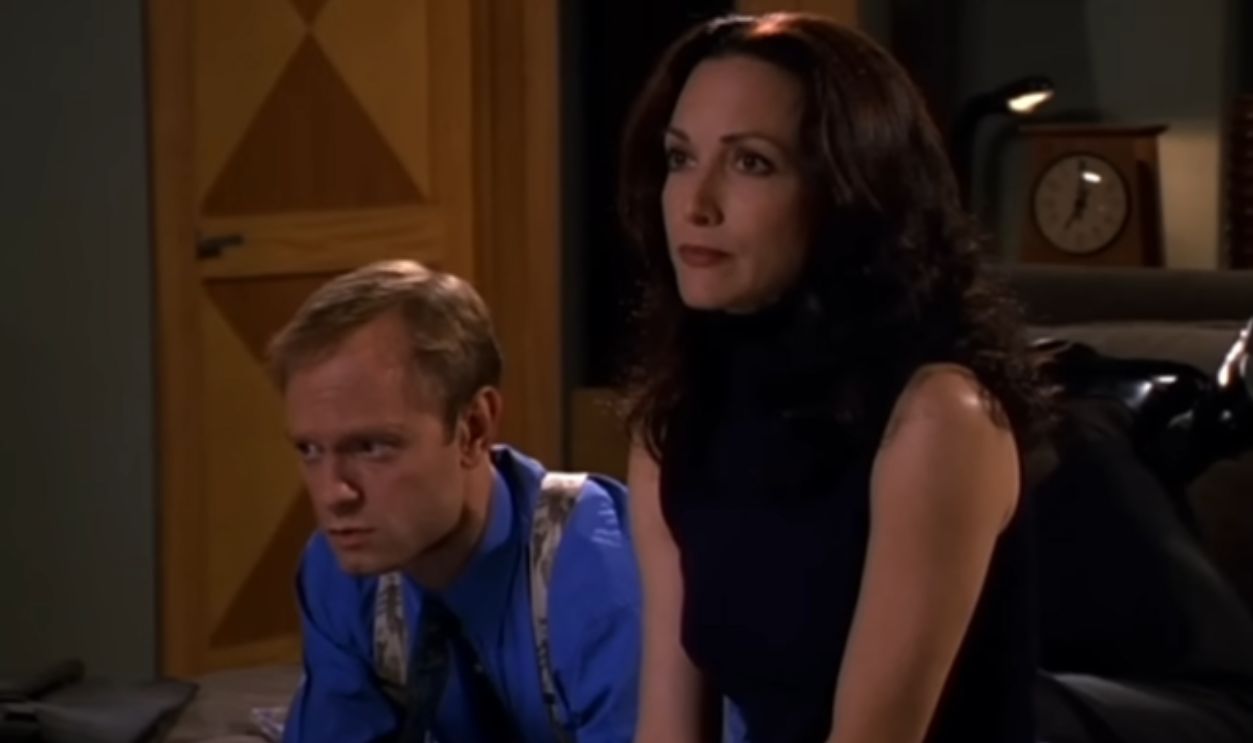 Screenshot from Frasier (1993-2004)