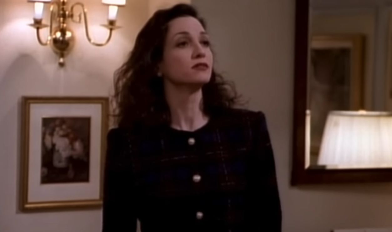 Screenshot from Frasier (1993-2004)