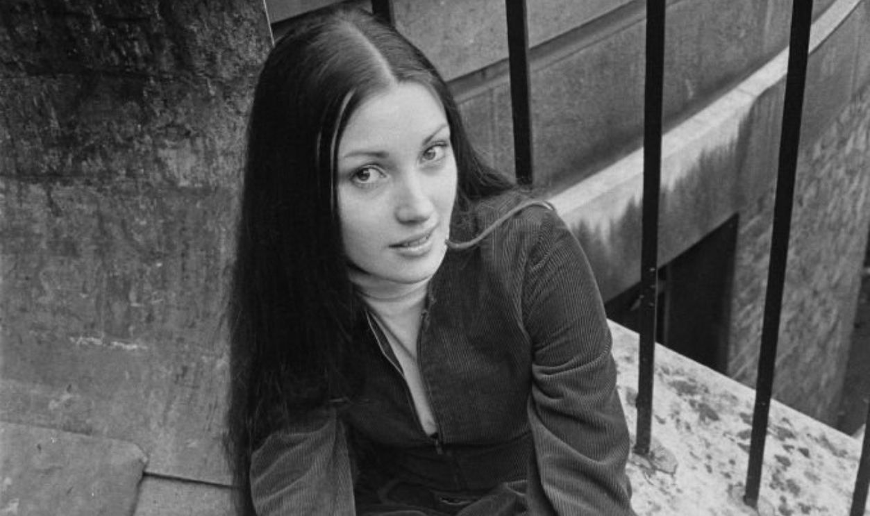 English actress Jane Seymour, 30th April 1969. This picture was taken when Seymour was a drama student and still using her birth name, Joyce Frankenberg.