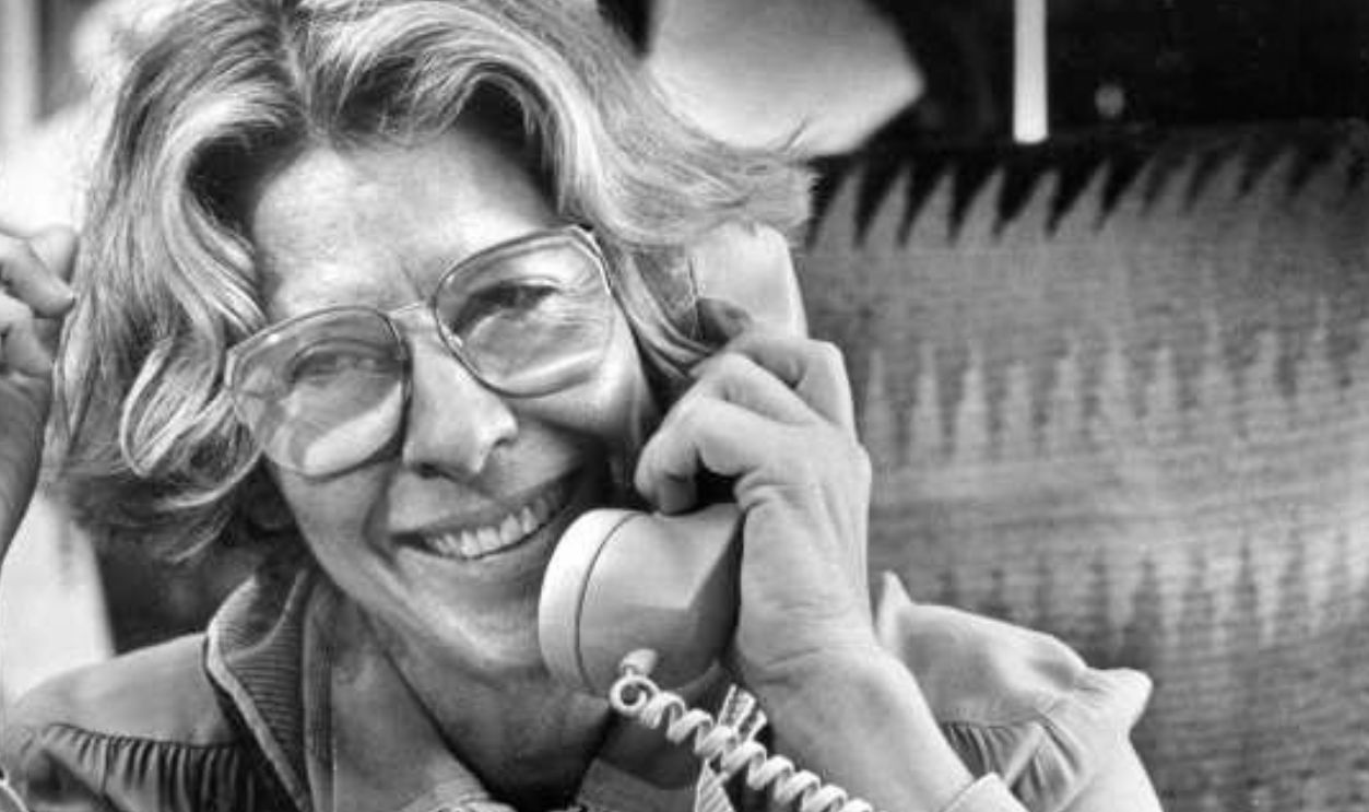 Mar. 28, 1984: Polly Platt on the phone at her office at Paramount Pictures. For obit.