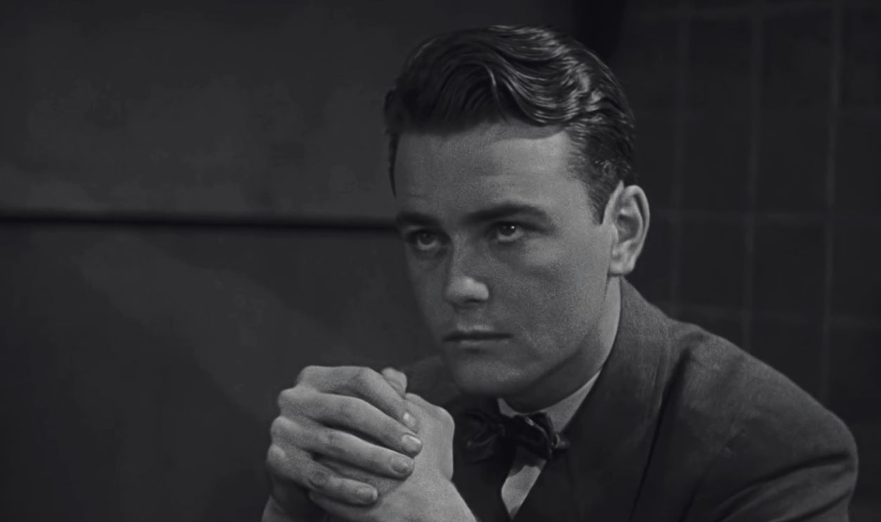 Screenshot from All Quiet on the Western Front (1930)