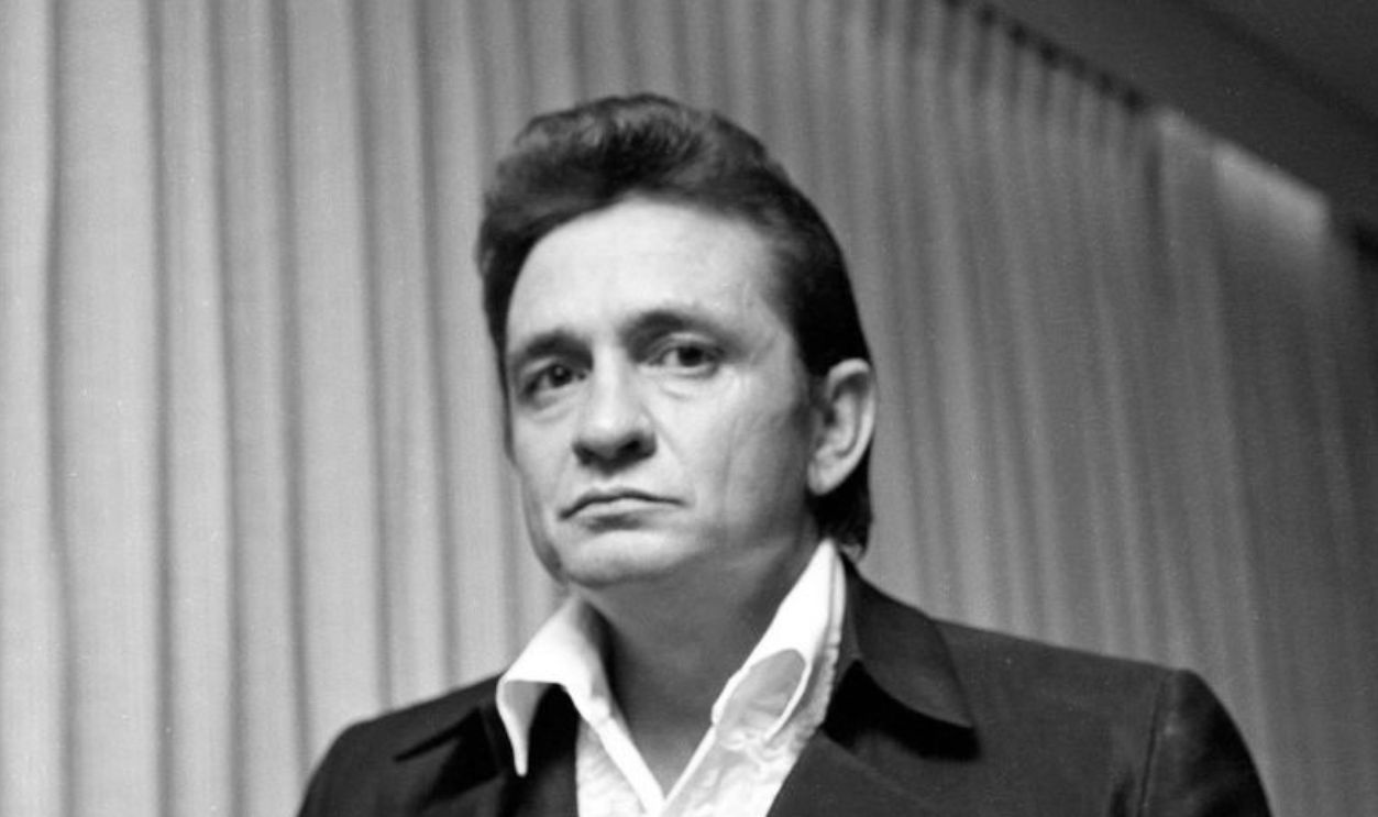 Country singer/songwriter Johnny Cash attends an event in December 1970 in Los Angeles, California.