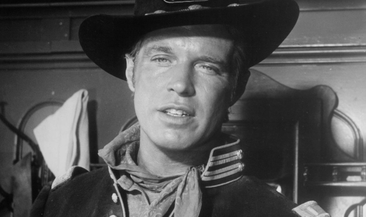 George Peppard plays a cavalry officer assigned to protect railroad workers from Indian raids in a scene from the film 'How The West Was Won', 1962.