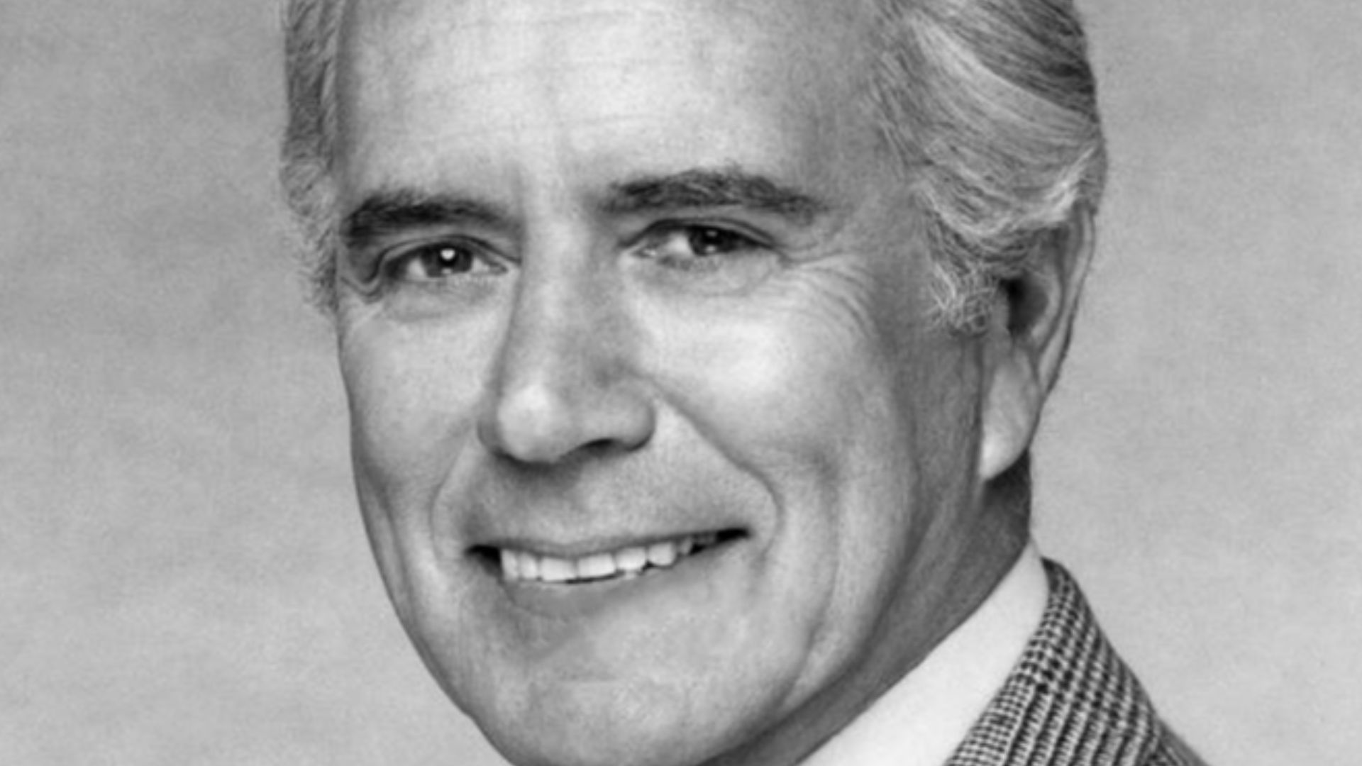 1980 press photo of actor John Forsythe in the ABC-TV show Dynasty.