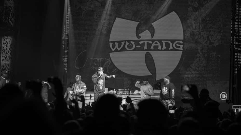 Wu-Tang Clan performing live in night club