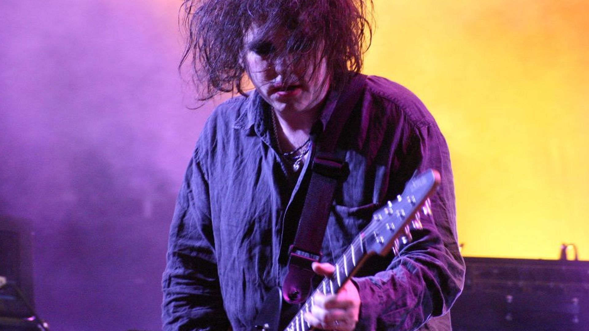 Robert Smith from the Cure. From the German Wikipedia.
